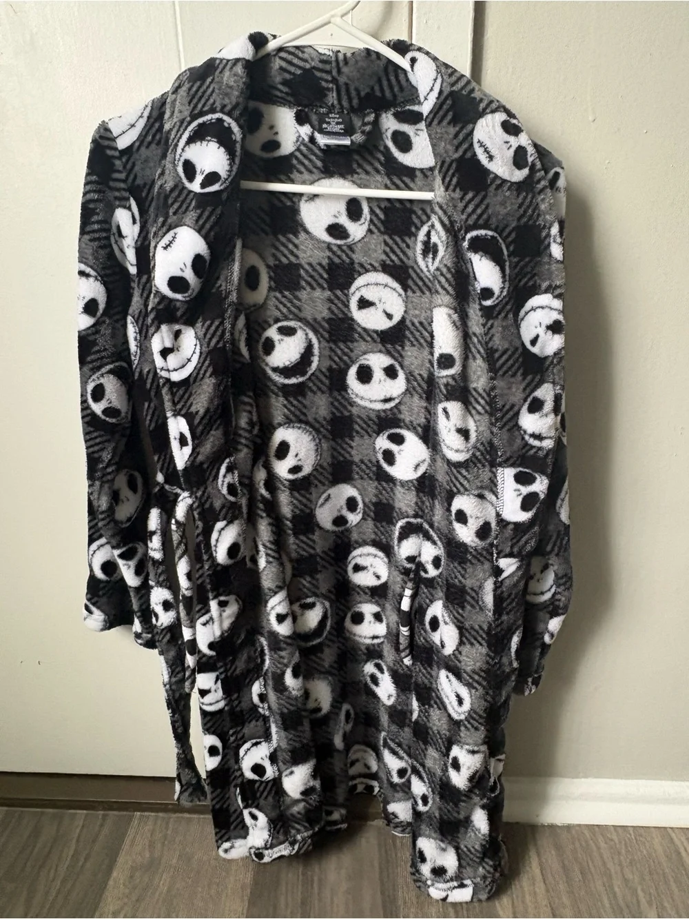 Disney Night Before Christmas Boy Girl Size L Black & White Fleece Robe